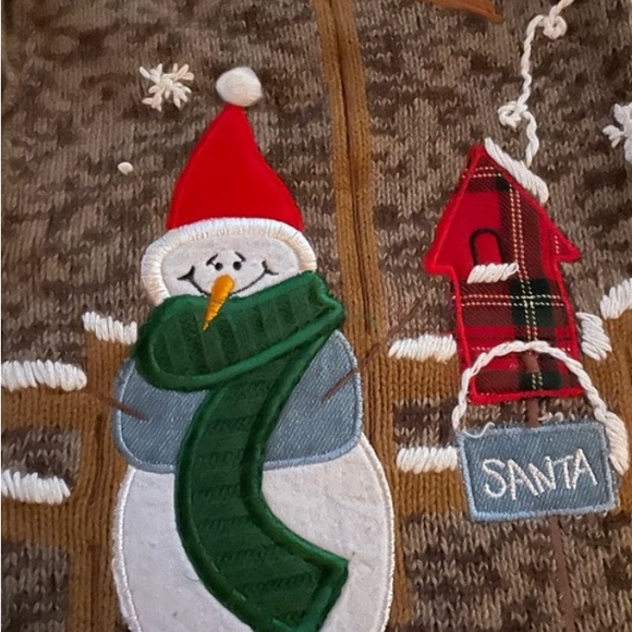 Snowman sweater vest! Preowned! Medium brown - Picture 2 of 4